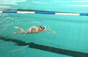 游泳有利于强直性脊柱炎的恢复